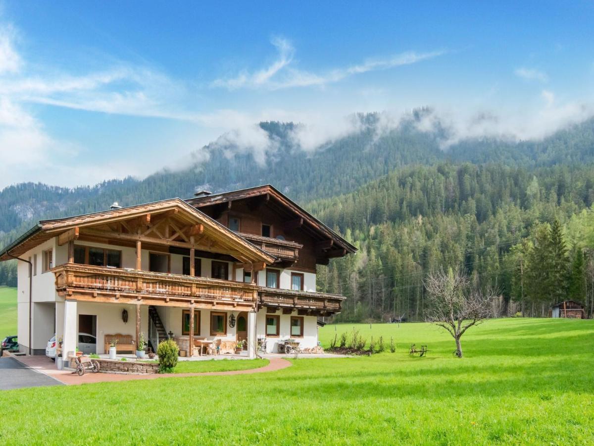 Apartment In Saalfelden Am Steinernen Meer Exteriér fotografie